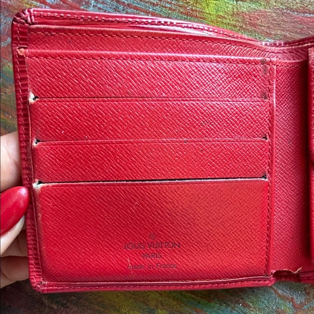 Louis Vuitton Scarlet Epi Leather Wallet Red LV Bi Fold Unisex Vintage